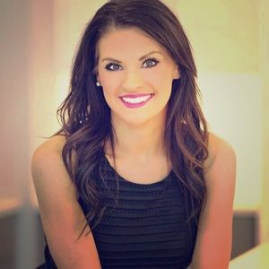 Meet your Posher, Leslie